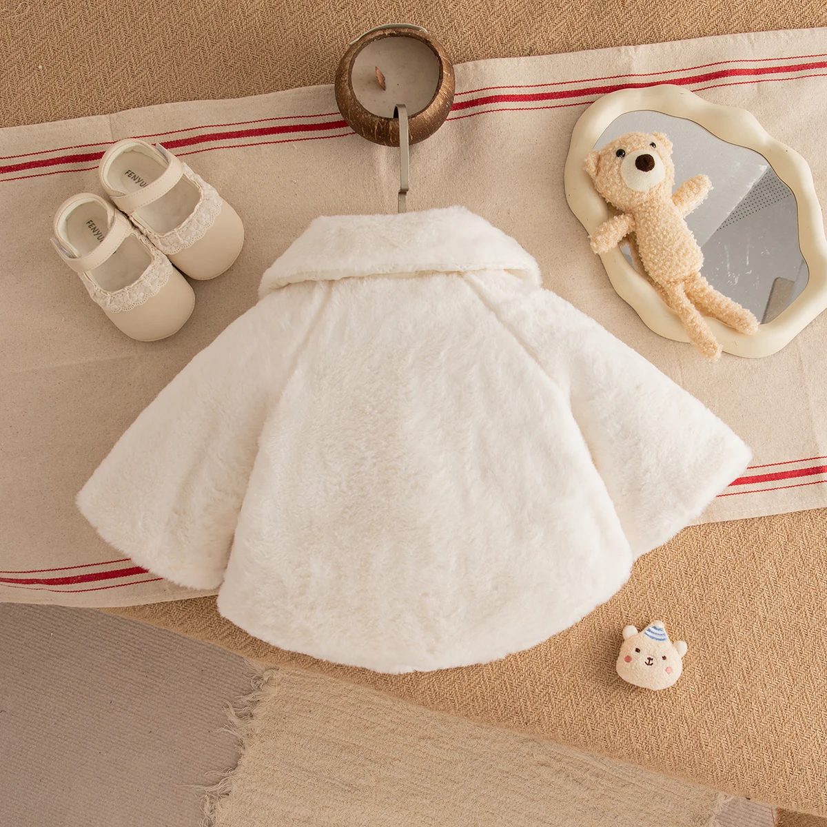 Abbigliamento invernale da ragazza Cappotto invernale da ragazza caldo foderato in shearling dei cartoni animati Adorabile capospalla per bambini con colletto 6