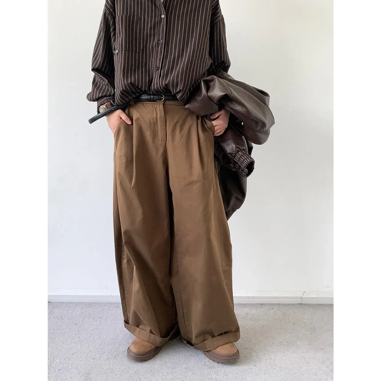 Pantaloni da lavoro basic vintage giapponesi per uomo donna primavera autunno pantaloni casual larghi a gamba larga stile fidanzato 3