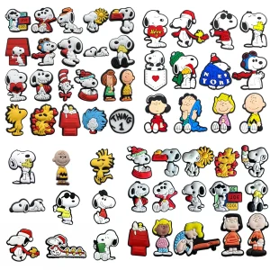 9-50 pz MINISO Snoopy Scarpe Pendenti e Ciondoli Cartoon Cute Dog Clog Giardino Decorazione di Scarpe Accessori Fibbie per scarpe Bambini Festa Regali di Natale 1