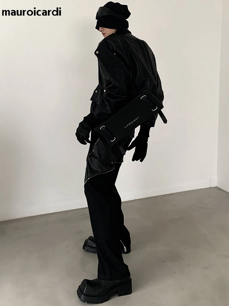 Mauroicardi Primavera Autunno Fresco Bello Corto Oversize Nero Pu Giacca di Pelle da Uomo con Spalline Manica Lunga Cerniera 2023 4