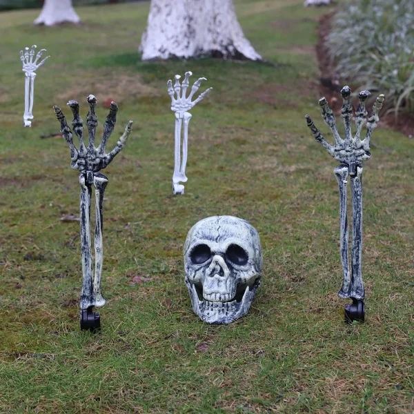 Teschio di Halloween Testa di scheletro Braccia realistiche a mano umana per la festa di Halloween Casa Giardino Decorazione del prato Casa stregata Puntelli horror 1