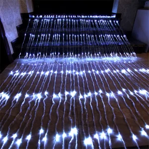 3x2/3x3/6x3M LED Meteor Shower Pioggia Cascata Luci per tende Natale LED Luci della stringa Finestra Cascata Fata Luci del ghiacciolo 1