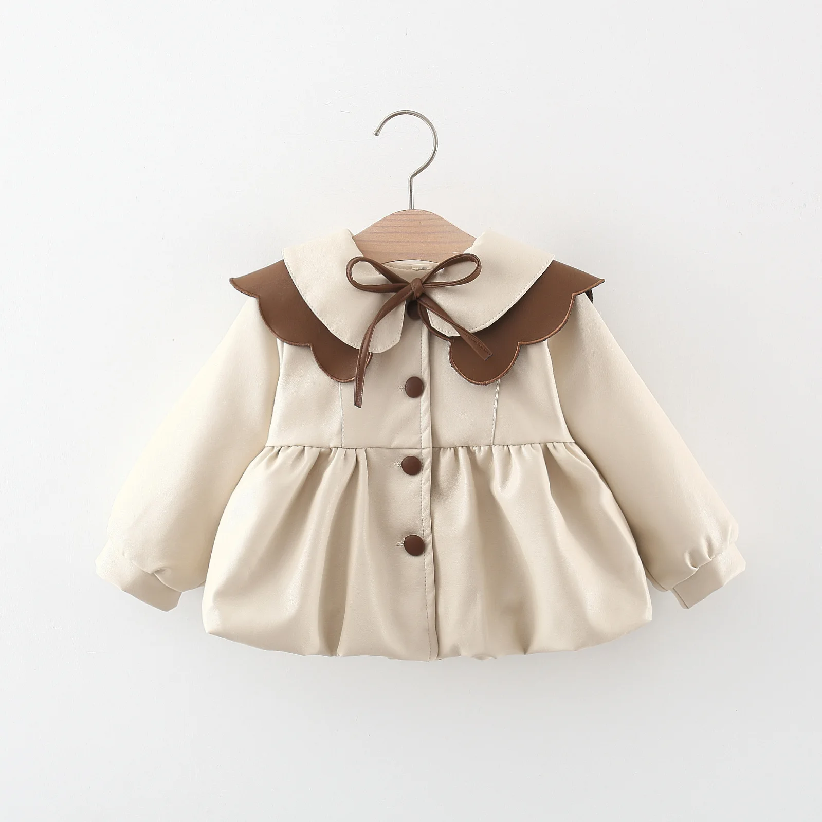 Primavera autunno neonato ragazza cappotti stile coreano vestiti del bambino moda PU carino fiocco bambola collare bambini giacca capispalla neonato BC1646 4