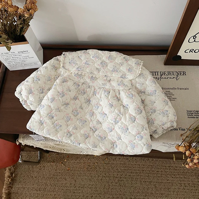 Cappotto caldo per ragazze Giacche con stampa floreale Cappotto in cotone con colletto alla marinara grande per bambini Capispalla imbottito invernale per bambini in velluto felpato 2