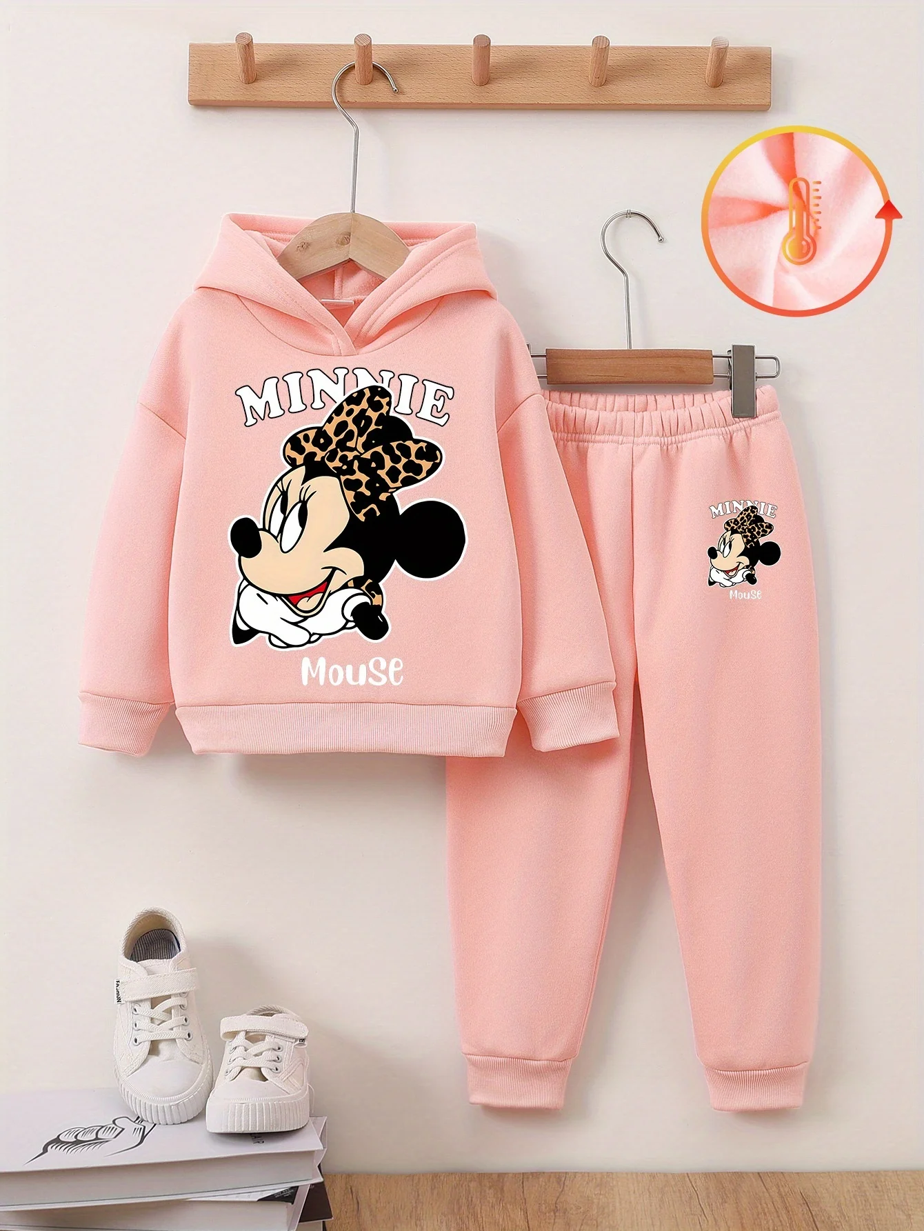 Abito pantalone a maniche lunghe in due pezzi da ragazza Disney con simpatica stampa Topolino, nuova felpa in pile con cappuccio autunno e inverno, regolare- 2