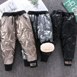 2024 Nuovi pantaloni invernali in cotone per bambini Neonata Plus Leggings in velluto Ragazzi Ricamo Cartoon Pantaloni caldi spessi antivento 1