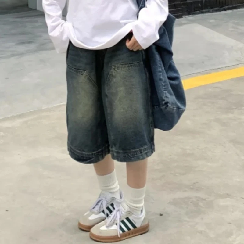 Y2K Pantaloncini jeans larghi vintage Pantaloni capri a gamba larga lavati da donna Jeans casual a botte Pantaloncini di jeans Jorts oversize da uomo 3