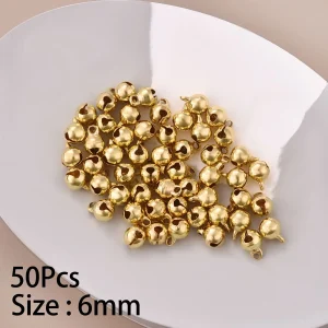 50 pz 6mm Mini alluminio oro colorato ciondolo Jingle piccole campane in ottone per la decorazione dell'albero di natale del cane/accessori artigianali fai da te 1