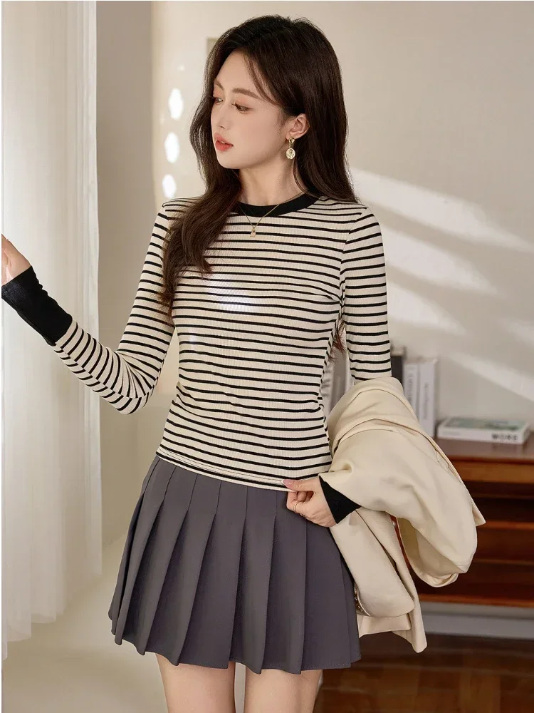 T-shirt a righe a contrasto Abbigliamento donna Top a maniche lunghe 2025 Autunno e inverno Nuovo O-Collo Casual Pullover Camicia che tocca il fondo 6