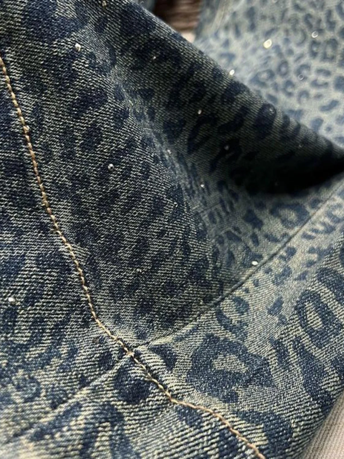 Donna 2025 Autunno Inverno Retro Stampa leopardata Jeans larghi Donna Vita alta Pantaloni casual Donna Pantaloni lunghi in denim a gamba larga L583 4