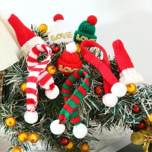 1 pz Natale in miniatura cappello da Babbo Natale sciarpa orso di peluche costume di Natale bottiglie di vino cappello decorazione natalizia forniture per feste 1