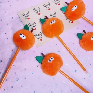 Coreano simpatico cartone animato arancione palla di pelo Biont penna a sfera frutta creativa personalità peluche penna materiale scolastico regalo per bambini di cancelleria 1