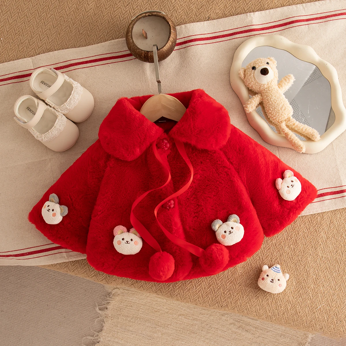 Abbigliamento invernale da ragazza Cappotto invernale da ragazza caldo foderato in shearling dei cartoni animati Adorabile capospalla per bambini con colletto 2