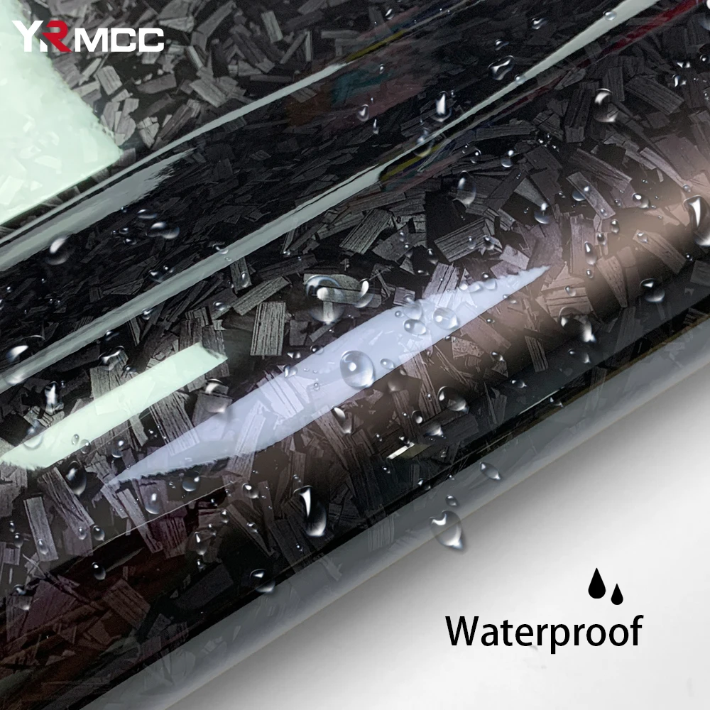 Pellicola in fibra di carbonio Pellicola per carrozzeria nera lucida Pellicola per avvolgimento in vinile in fibra di carbonio forgiata Adesivo per decalcomania autoadesiva per accessori auto 4