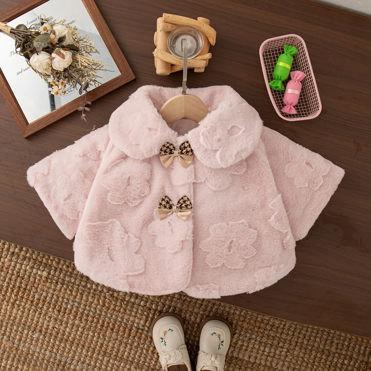 Cappotto da ragazza Autunno/Inverno Fiocco a quadretti Risvolto in puro colore Capispalla per bambina Giacche calde e carine Vestiti per bambini 4