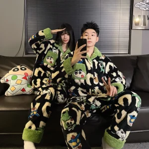 Velluto corallo Cartoon Crayon Shin Chan Pigiama da coppia Donna Autunno e inverno Flanella ispessita Vestiti caldi per la casa da uomo 1