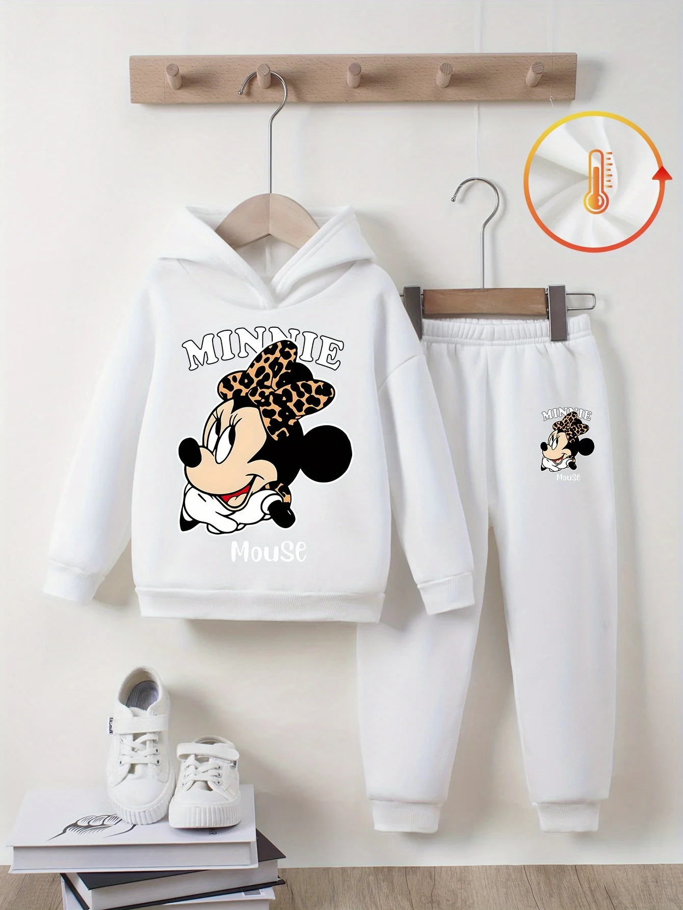 Abito pantalone a maniche lunghe in due pezzi da ragazza Disney con simpatica stampa Topolino, nuova felpa in pile con cappuccio autunno e inverno, regolare- 4