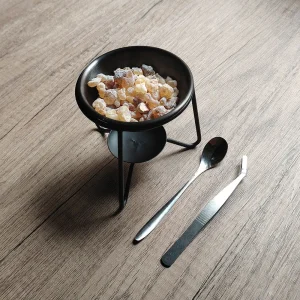 Set di diffusori di oli essenziali per incenso in resina, bruciatore di incenso con candela in metallo per la meditazione, lo yoga, la cerimonia della chiesa domestica, profumo di agrumi 1