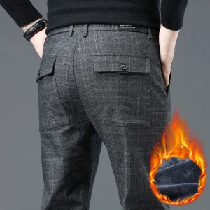 Pantaloni casual ispessiti in pile nuovo autunno inverno pantaloni scozzesi slim dritti da uomo d'affari pantaloni caldi da uomo grigi neri 1