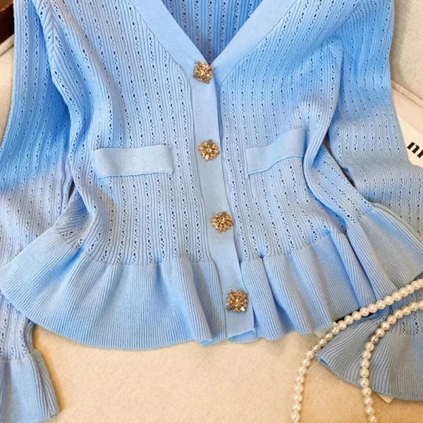 YuooMuoo Cardigan da donna 2025 Autunno Bottoni di lusso Scollo a V Vita sottile Increspato Top in maglia Chic Fashion Lady Maglioni Camicie 6