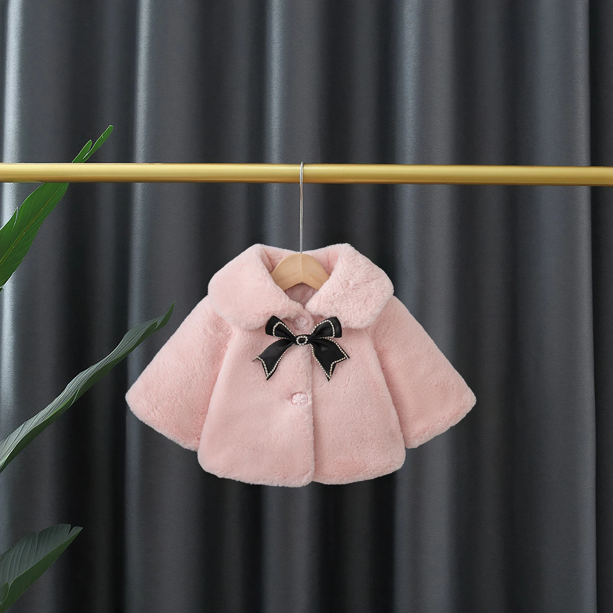 Nuova giacca invernale per bambina con fiocco nero, abbigliamento per bambini spesso e caldo stile principessa per bambini dai 9 mesi ai 3 anni 2