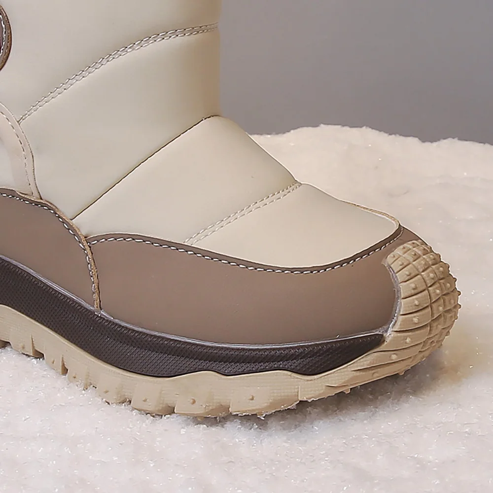 Stivali da neve per bambini per adolescenti Stivali di peluche spessi e caldi per ragazze da ragazzo Tendenza Moda Scarpe calde in cotone per bambini Stivali per bambini alla moda 2