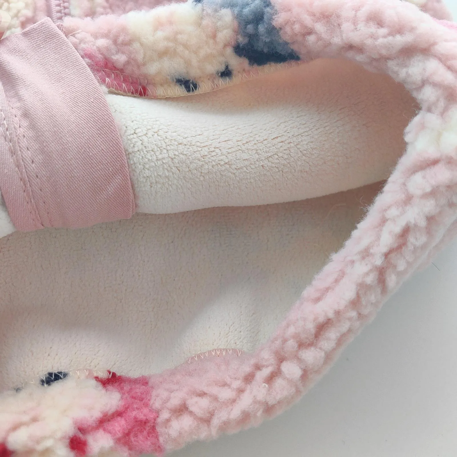 Cappotto in pile per ragazze europee americane 2025 Giacca invernale calda per bambini Cartoon Cute Boy Gilet di velluto Capispalla Clothimh 4