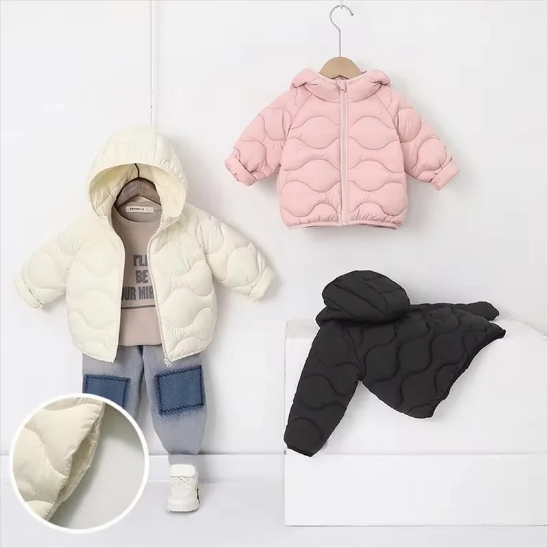 Nuovi piumini per bambini Autunno Inverno Moda Ragazzi Ragazze Cappotti sottili e caldi Cappotti leggeri in cotone per bambini Abbigliamento per bambini 2
