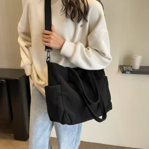 Borsa a tracolla versatile alla moda Borsa quadrata in velluto a coste per pendolarismo universitario Borsa a tracolla portatile per il tempo libero unisex di grande capacità 1