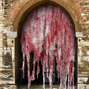 1pc Decorazioni di garza insanguinata Halloween Horror Panno insanguinato Benda Tende per porte Puntelli per feste in casa stregata di Halloween 1