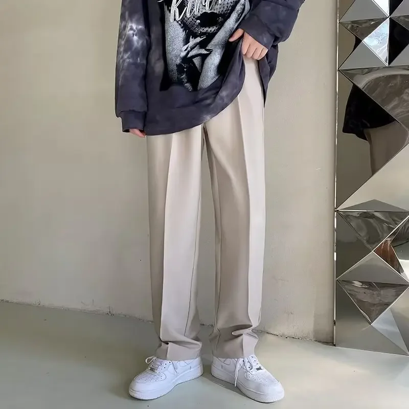 2025 nuovi uomini pantaloni dritti moda coreana pantaloni larghi casual drappeggiati larghi bianchi pantaloni larghi maschili streetwear 5