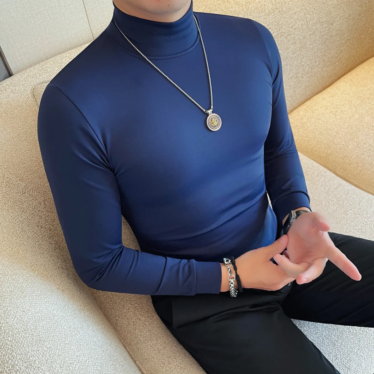 T-shirt a maniche lunghe a collo alto da uomo autunno inverno tinta unita slim fit casual top caldi T-shirt abbigliamento uomo 4XL-M 2