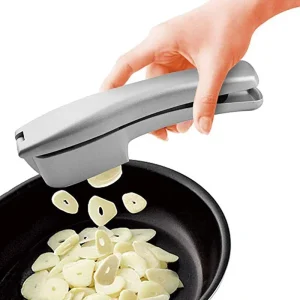 2 in 1 spremiaglio multifunzionale affettatrice per aglio gadget da cucina manuale in lega di zinco e accessori gadget per la casa 1