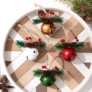 1pc Decorazione natalizia in ferro Campane Aghi di pino e coni Campana Ornamenti Albero di Natale Ciondolo appeso Campanella a vento Decorazioni natalizie 1