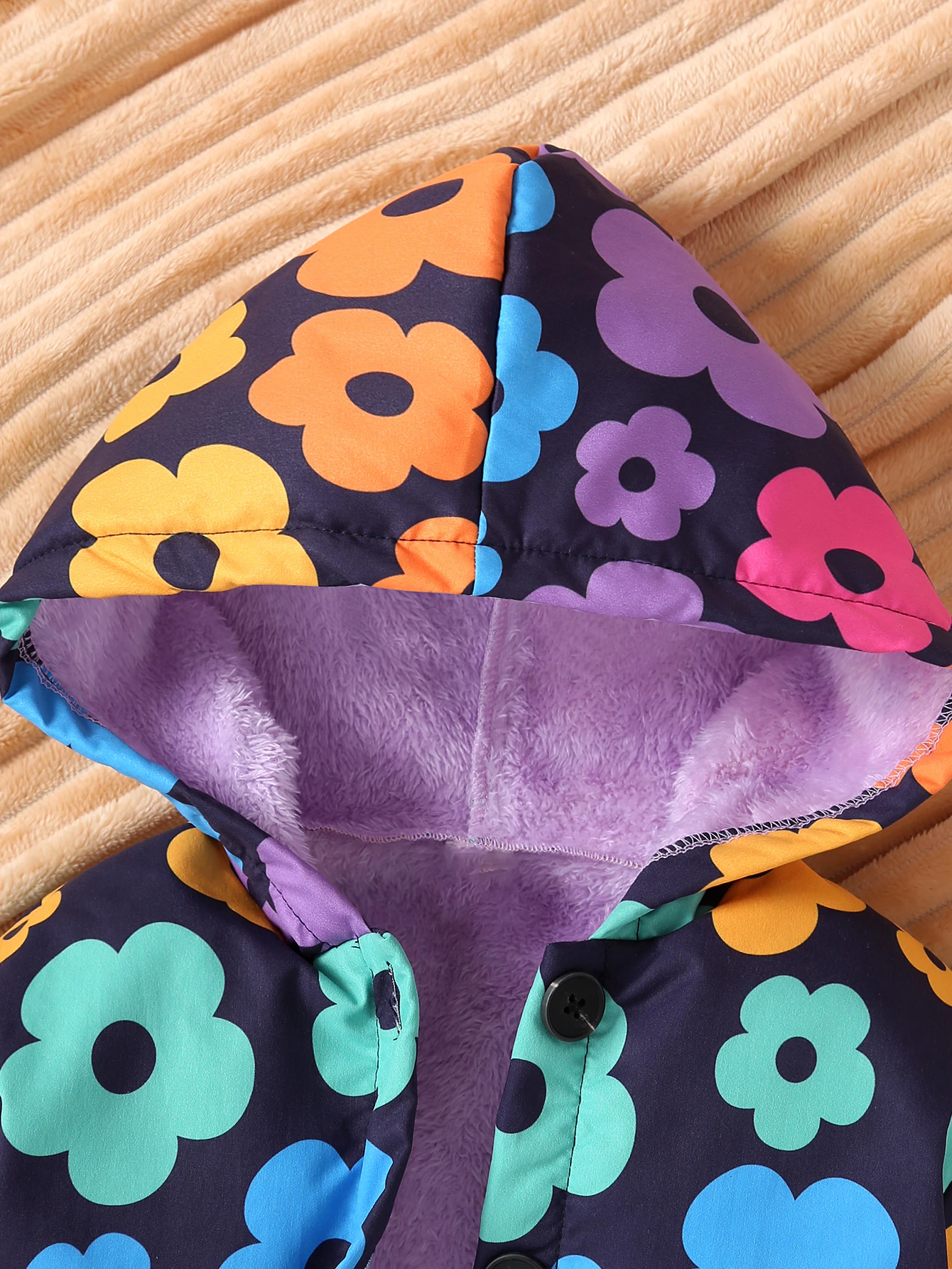 Cappotto invernale da ragazza nuovo con cappotto con cappuccio con stampa peluche adatto per tenere ai bambini caldi da medio a lungo e versatile 3