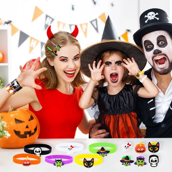 6-40 pezzi Regali di Halloween Giocattoli Bracciale schiaffo Strega Scheletro Zucca Fantasma Portachiavi Festa Kid Tornante Anello Bomboniera di compleanno Forniture 4