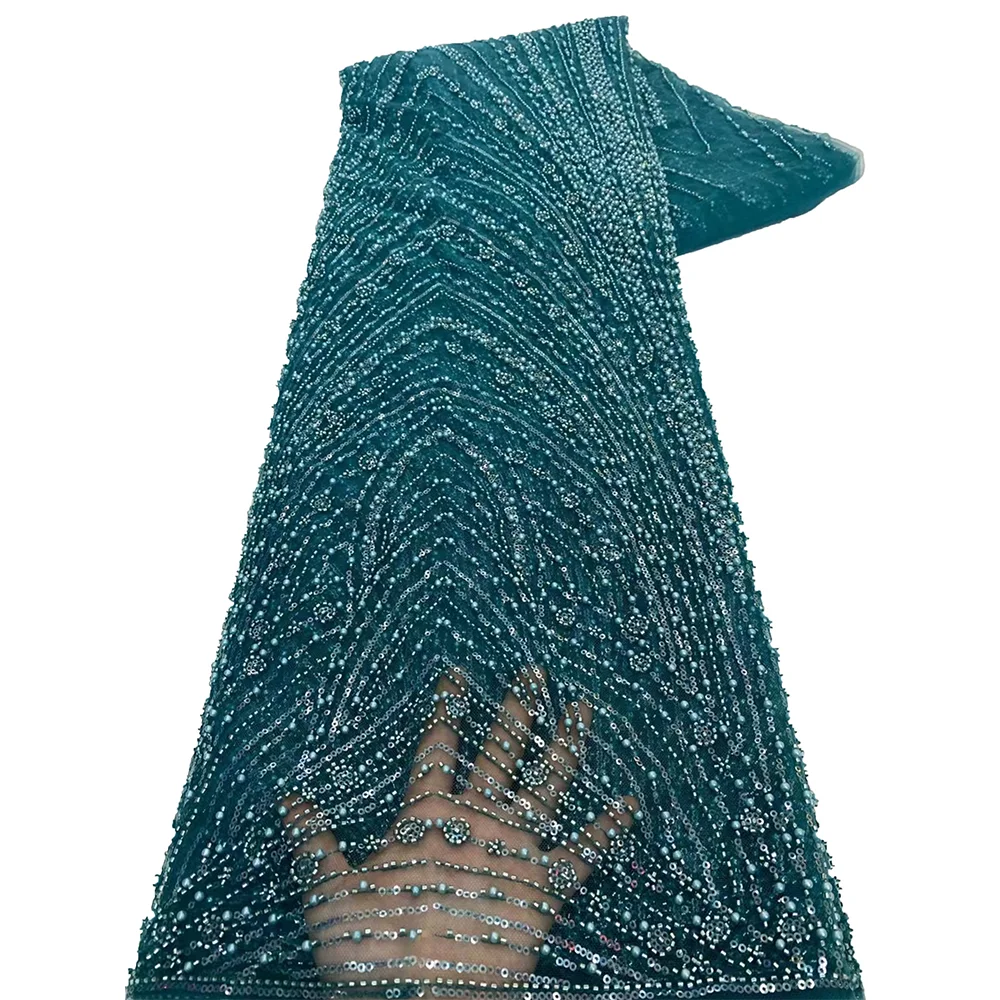 Abito da sposa da donna in tessuto di pizzo con perline fatto a mano in oro africano di alta qualità 2025 cucito con paillettes ricamo tessuto di pizzo nigreiano 2