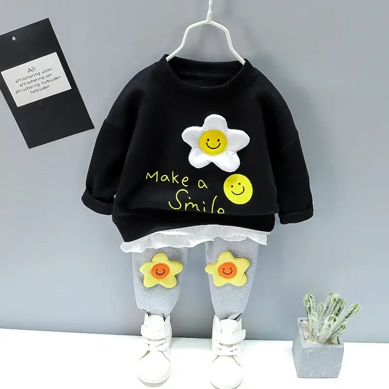 New Spring Toddler abbigliamento tuta in cotone bambini ragazze Cartoon t-shirt pantaloni sportivi 2 pz/set abbigliamento per bambini tute per bambini 3