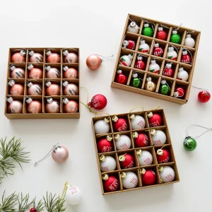 Decorazione da appendere con palline di vetro natalizie dipinte in scatola, ornamenti per l'albero di Natale, vendita calda del 2025 per l'acquisto sfuso 1