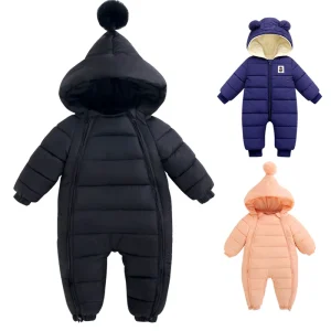 Tuta da bambino invernale nuova tuta da arrampicata in peluche e spessa con cappuccio per i bambini per uscire e abbracciare, giacca in cotone neonato 1