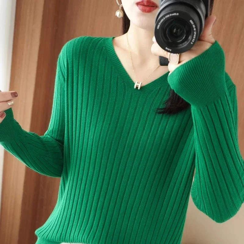 Maglione da donna Autunno Inverno Scollo a V Pullover caldi a righe Coreano Manica lunga Top basic Camicia slim fit con fondo Maglioni strecth 2
