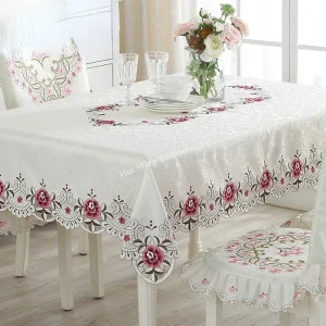 Tovaglia in raso Jacquard latteo elegante tovaglia ricamata tavolo Juppe fiore tavolo da pranzo copertura decorazione natalizia per la casa 1