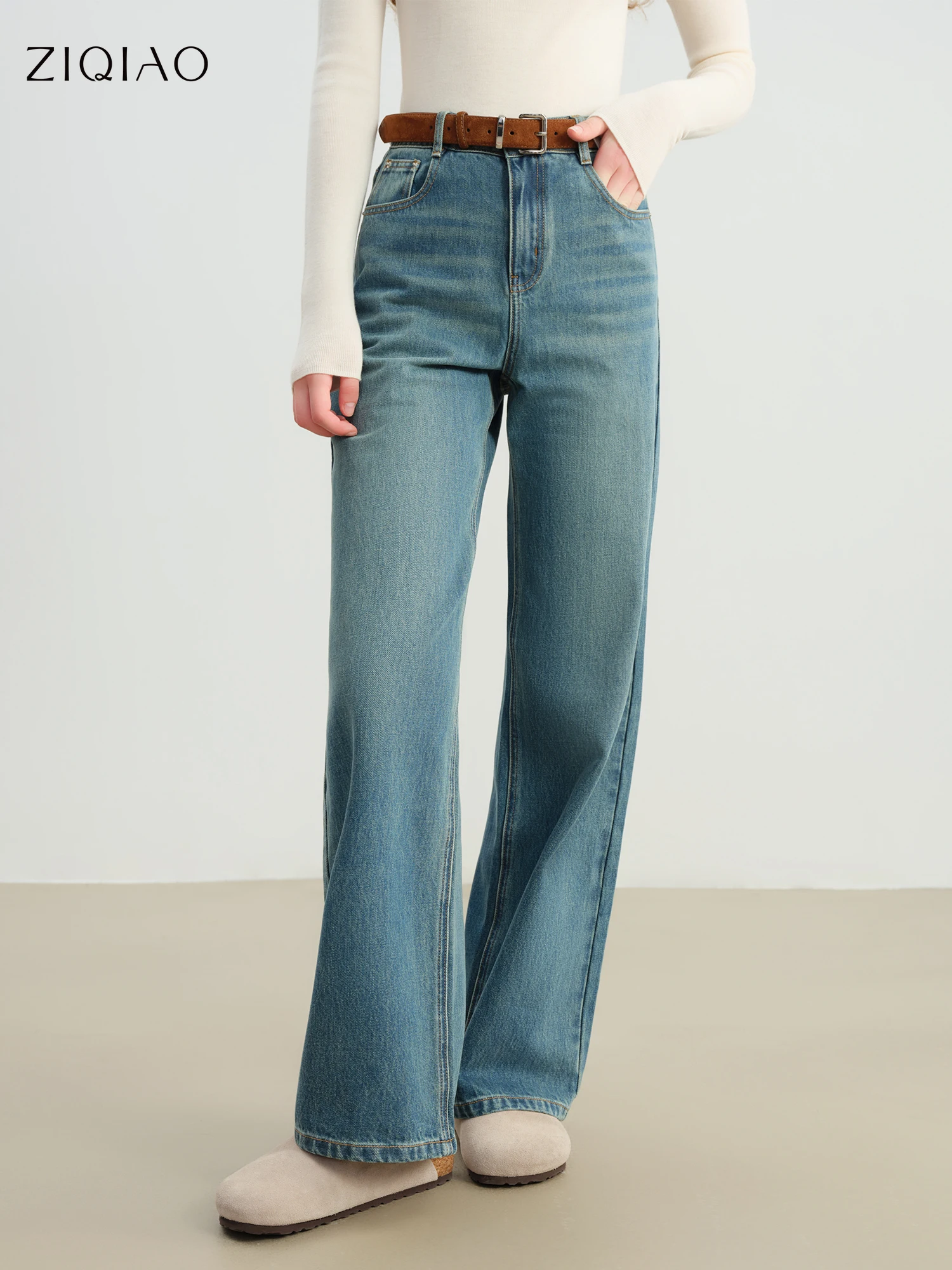 ZIQIAO Petite Jeans a gamba dritta blu lavati vintage da donna 2025 Autunno Inverno Nuovo arrivo Pantaloni a gamba larga stretta 2