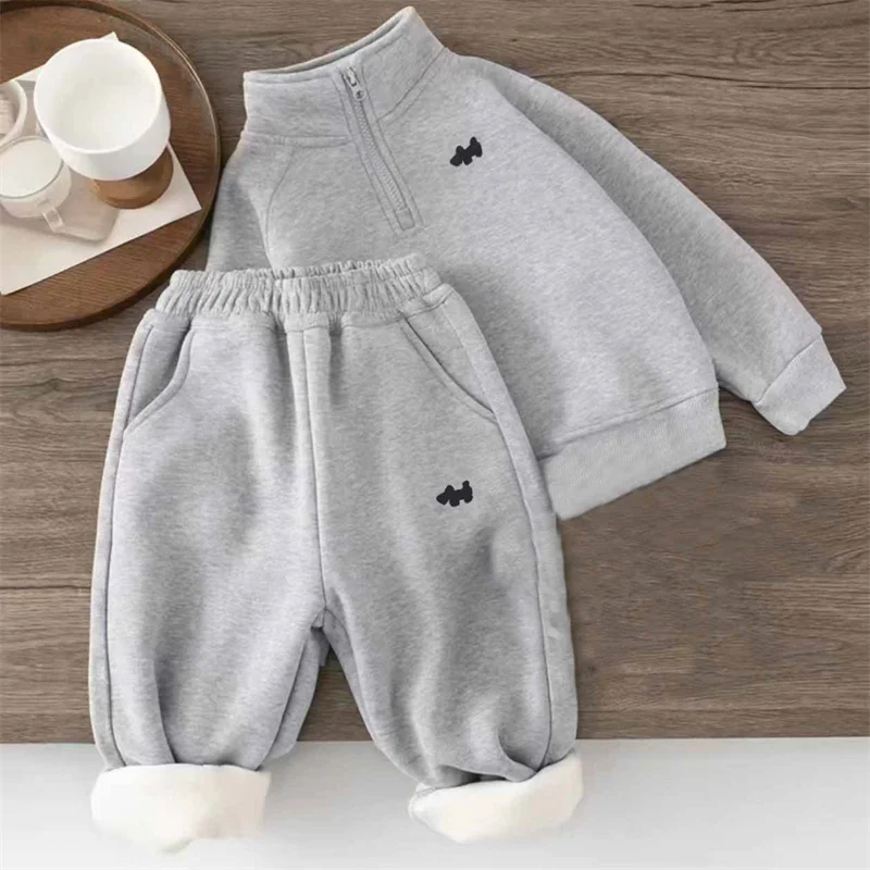 Tuta imbottita per bambini Ragazzi Set termico Ragazze Felpa in pile Pantaloni 2 pezzi Abiti sportivi invernali caldi Bambini Autunno Abbigliamento casual 4