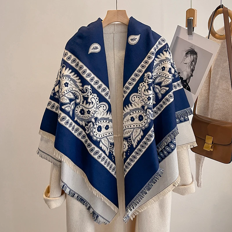 Sciarpa invernale in cashmere da donna di marca di lusso 2025 - Scialle, bandana e poncho con scialle di pashmina con nappe stampate paisley 2