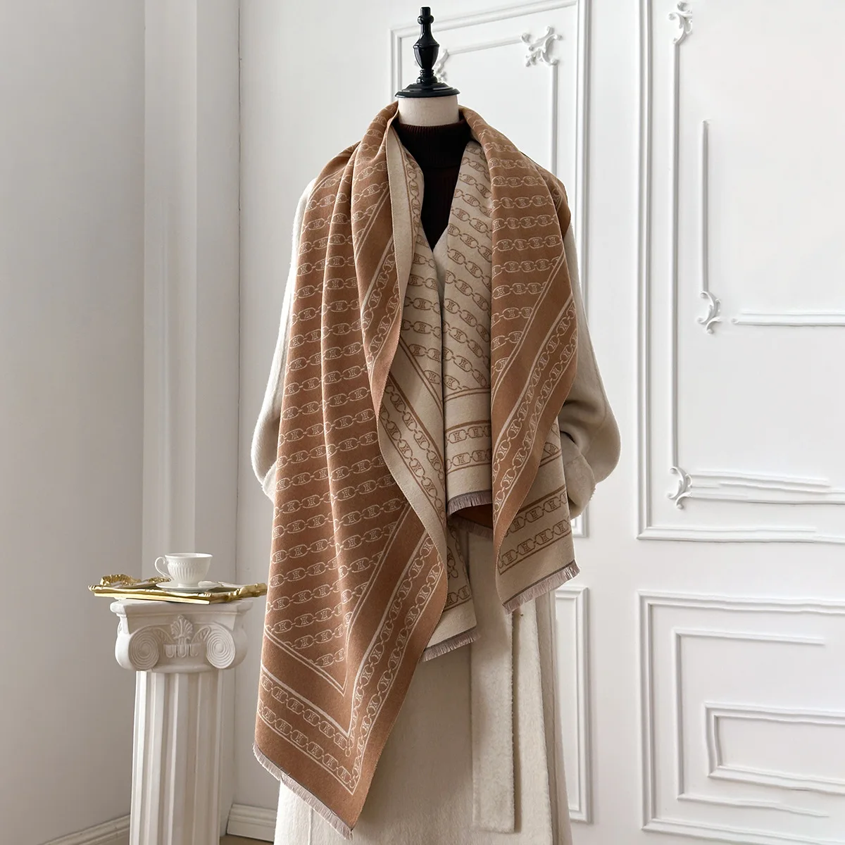 2025 Sciarpa di cashmere calda invernale per donna Stampa a catena Pashmina Scialle avvolgente Fazzoletto da collo Femminile Bufanda Echarpe Design Fascia per capelli 4