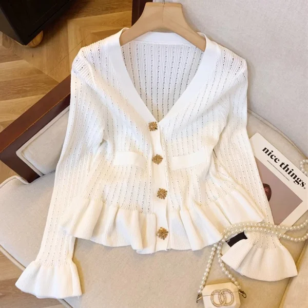 YuooMuoo Cardigan da donna 2025 Autunno Bottoni di lusso Scollo a V Vita sottile Increspato Top in maglia Chic Fashion Lady Maglioni Camicie 2