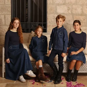 Denim blu set famiglia ragazze vestono ragazzo camicia casual pagliaccetti per bambini famiglia sbling set maniche lunghe vestiti per bambini logo ricamo 1