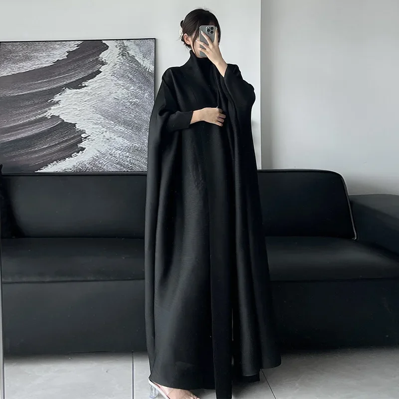 Miyake abito mediorientale di fascia alta Dubai cappotto plissettato da donna Versatile tinta unita cappotto di lusso leggero con maniche a pipistrello sciarpa Robe 1