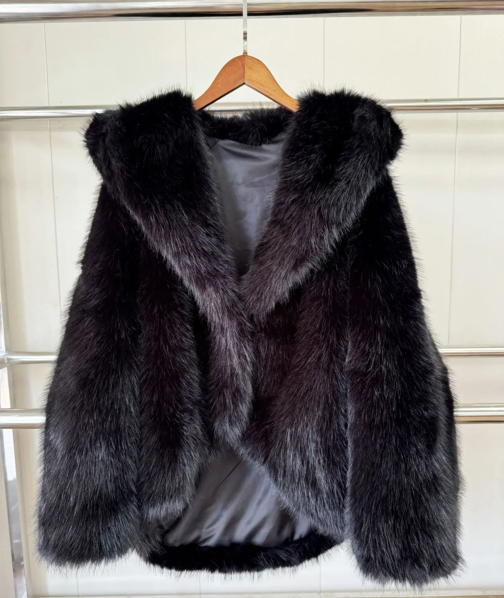 Cappotto da donna in pelliccia sintetica moda caldo inverno peloso manica lunga con cappuccio cappotti femminili giacca di pelliccia corta soffice e allentata capispalla da donna 6